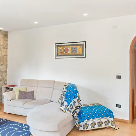 Casa Nespolo אבנו טרמה