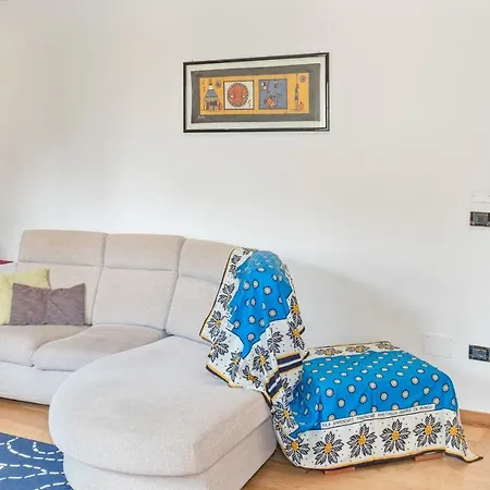 בית נופש Casa Nespolo *